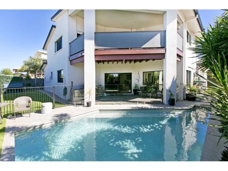 69 Spinnaker Circuit, Redland Bay QLD 4165