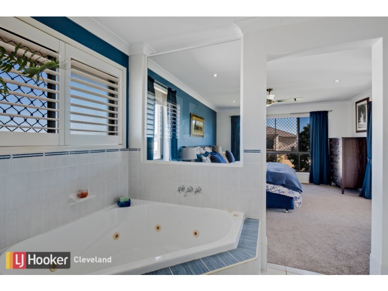 3 Orpheus Place, Redland Bay QLD 4165