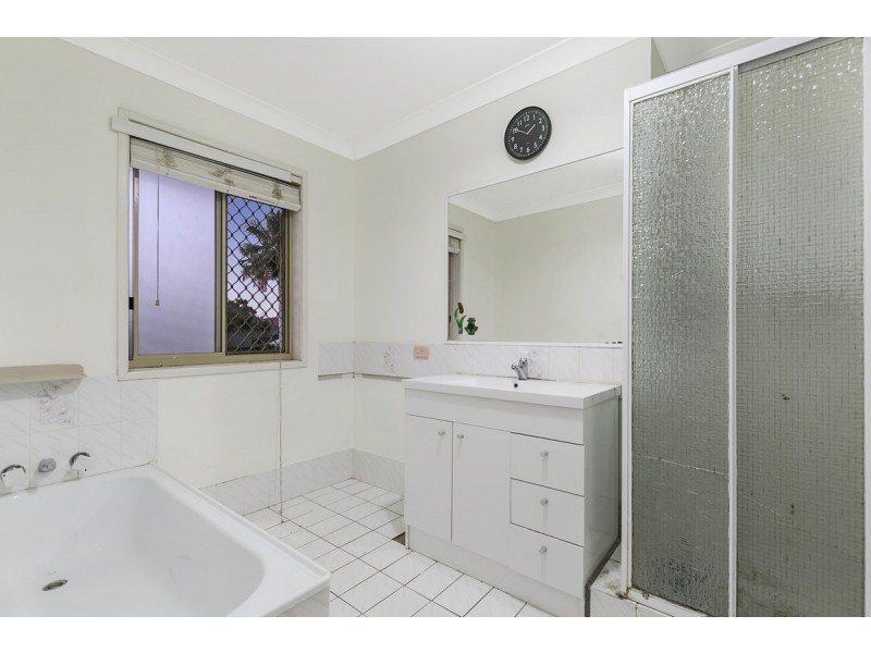 34 Skinner Avenue, Wellington Point QLD 4160