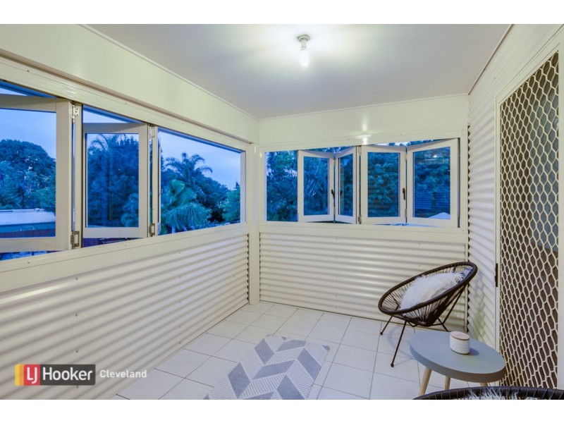 30 Jay Crescent, Redland Bay QLD 4165