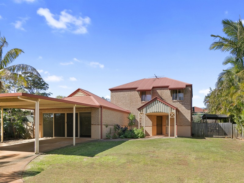 16 Lucy Court, Ormiston QLD 4160
