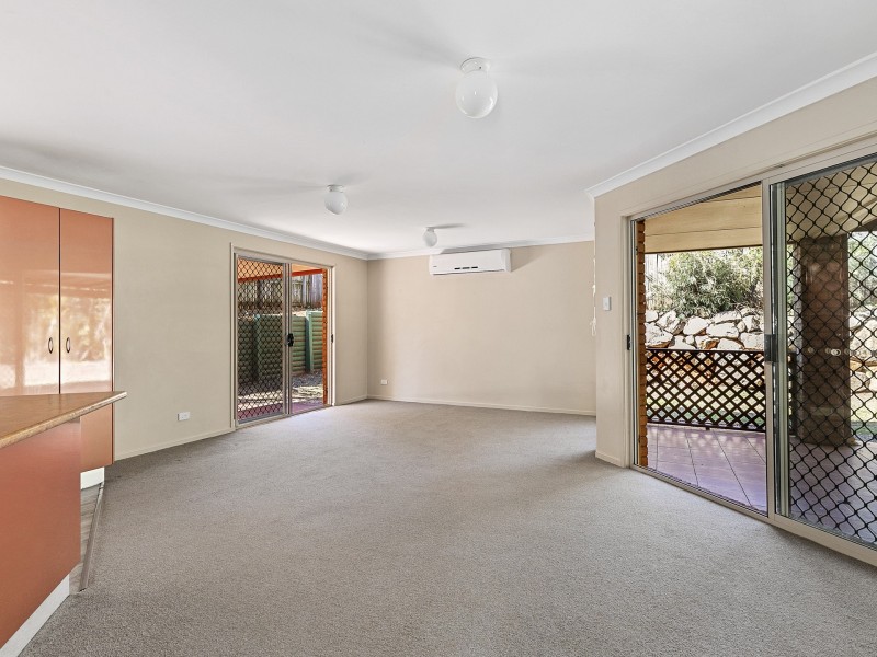 16 Lucy Court, Ormiston QLD 4160
