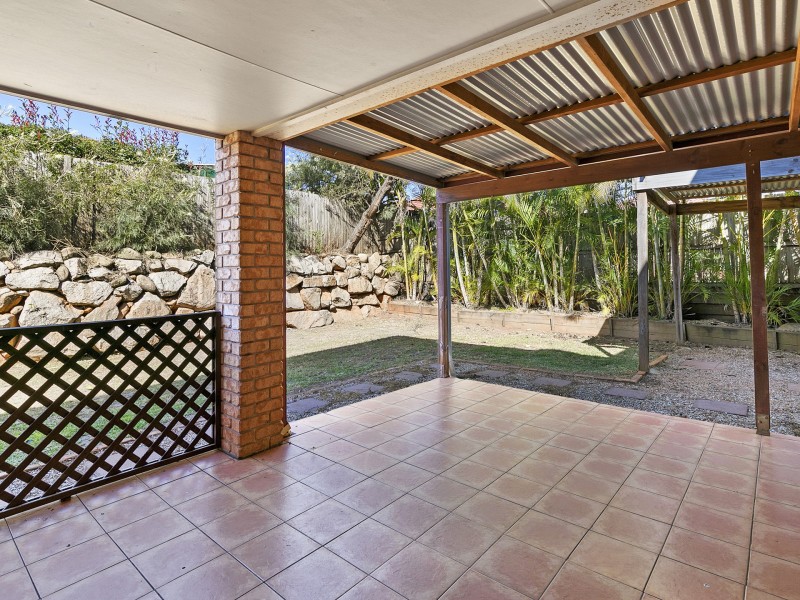 16 Lucy Court, Ormiston QLD 4160