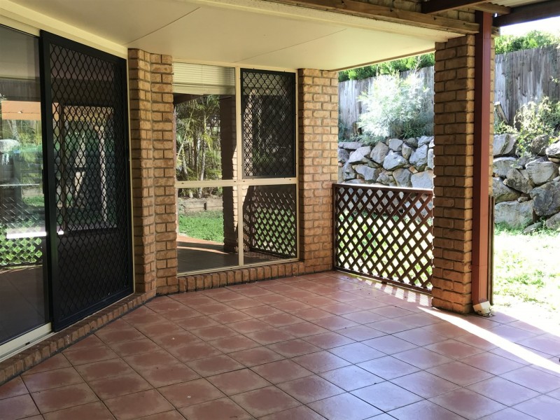 16 Lucy Court, Ormiston QLD 4160