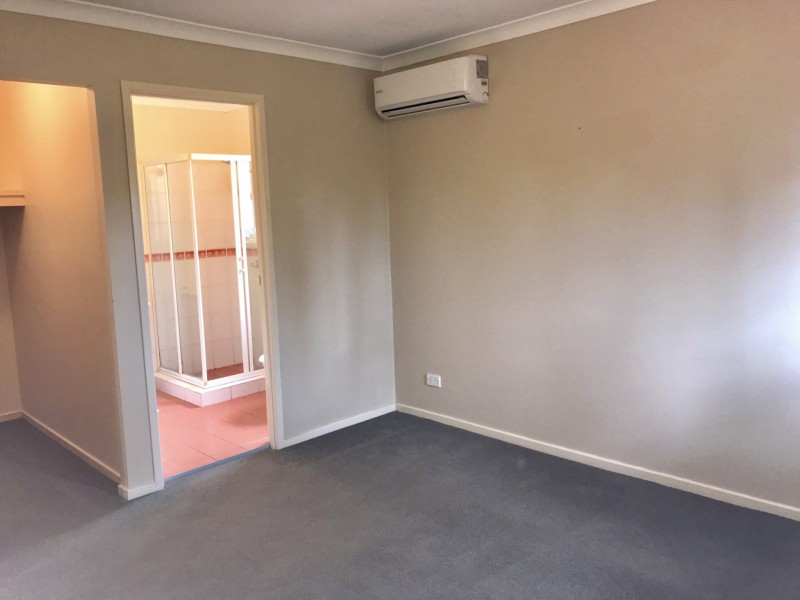 16 Lucy Court, Ormiston QLD 4160