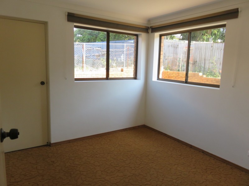 11 Laura Street, Cleveland QLD 4163