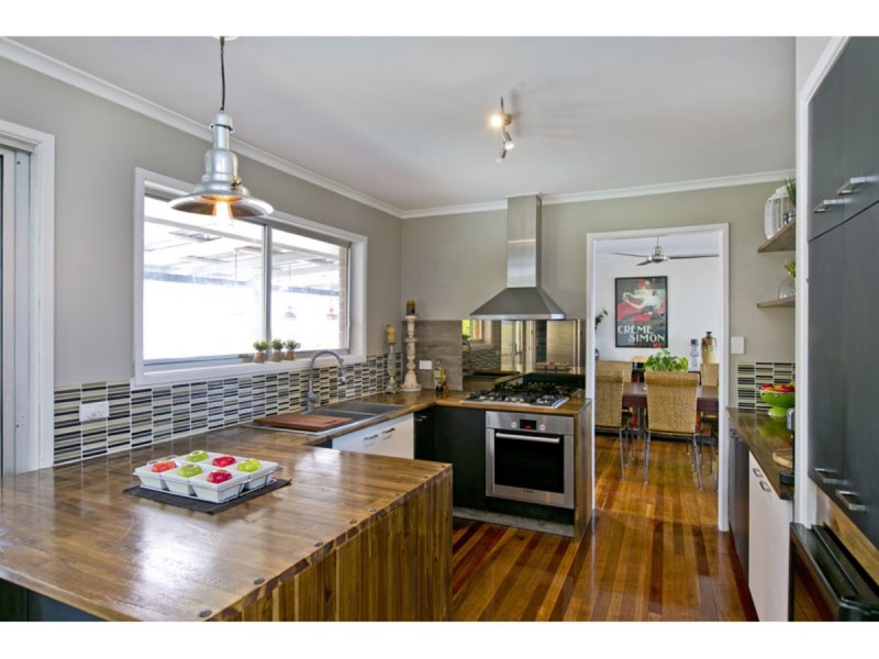 17 Tamarix Street, Alexandra Hills QLD 4161