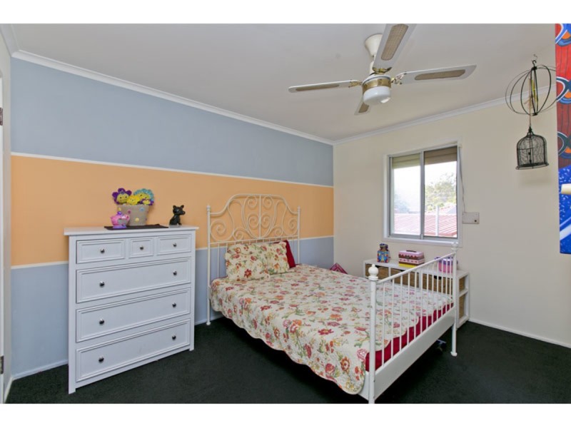 17 Tamarix Street, Alexandra Hills QLD 4161