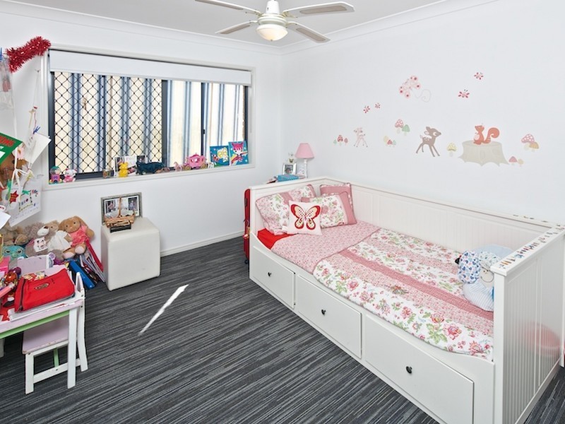 30a Russell Street, Cleveland QLD 4163