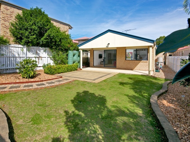 30a Russell Street, Cleveland QLD 4163