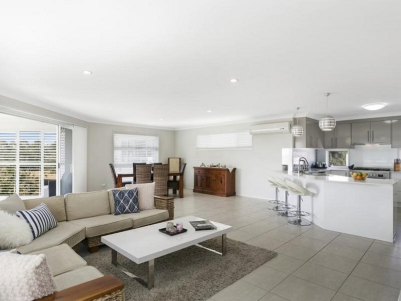 2 Braidwood Street, Thornlands QLD 4164