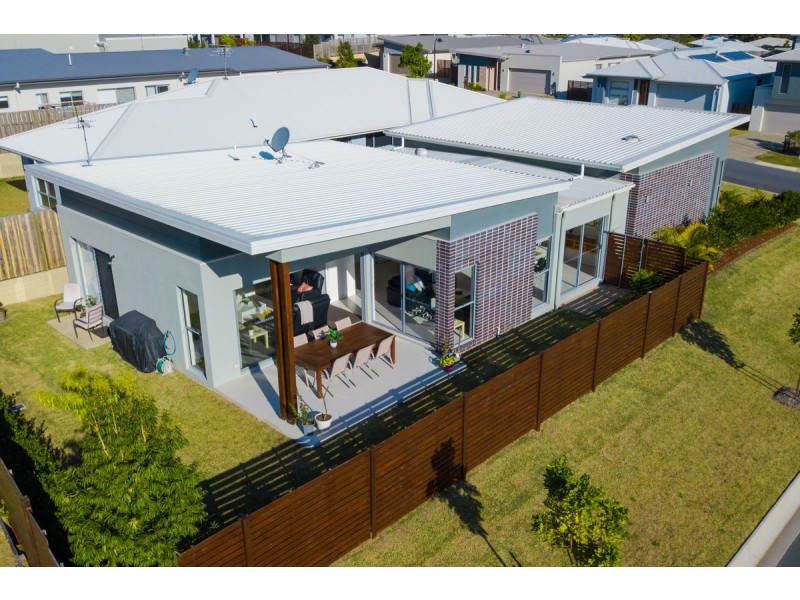 24 Girraween Crescent, Capalaba QLD 4157