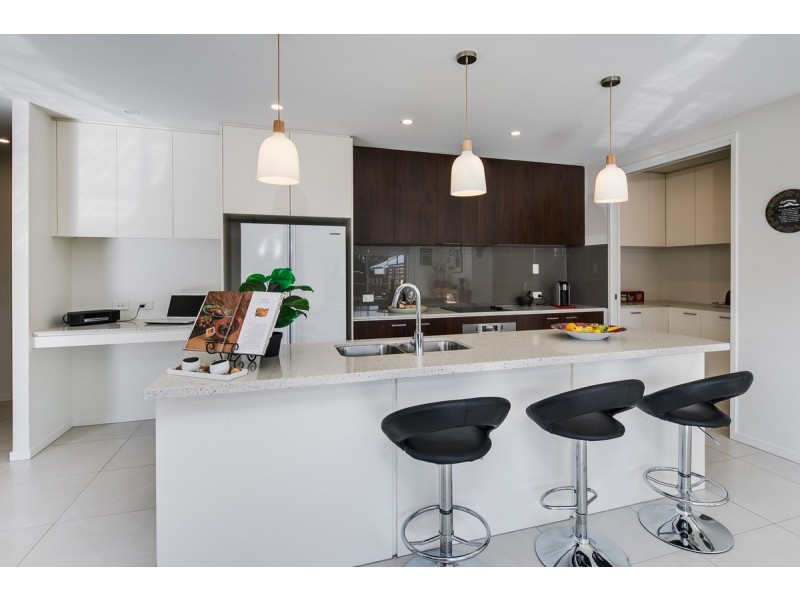 24 Girraween Crescent, Capalaba QLD 4157