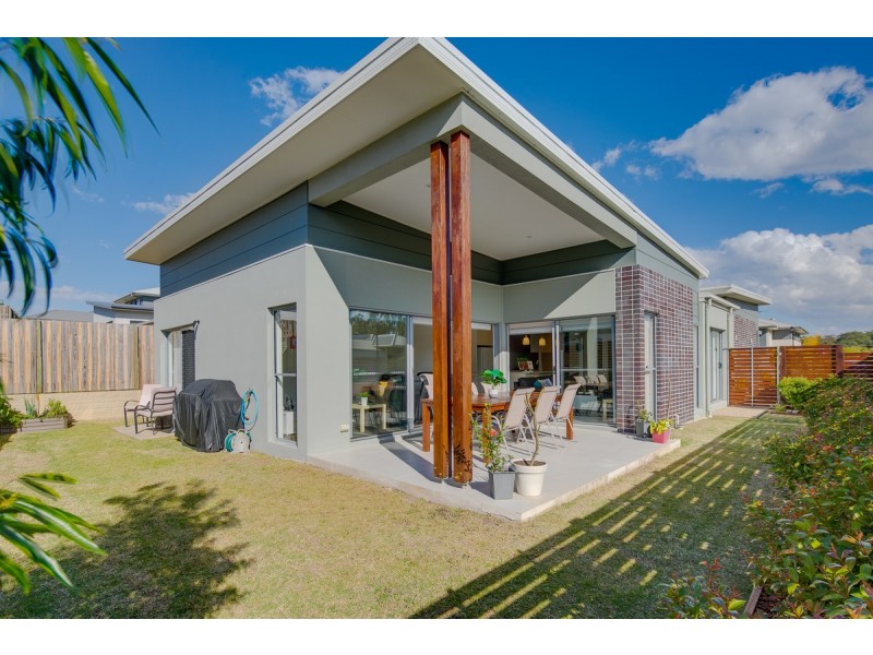 24 Girraween Crescent, Capalaba QLD 4157