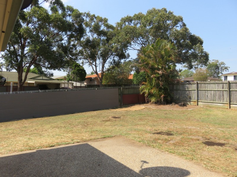8 Coral Close, Birkdale QLD 4159