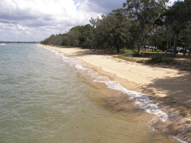 44 Elizabeth Street, Coochiemudlo Island QLD 4184