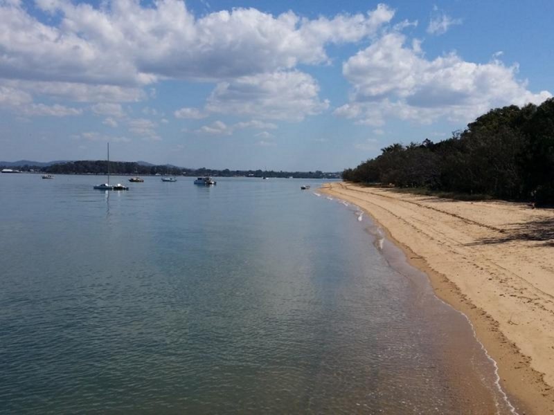 40 Elizabeth Street, Coochiemudlo Island QLD 4184