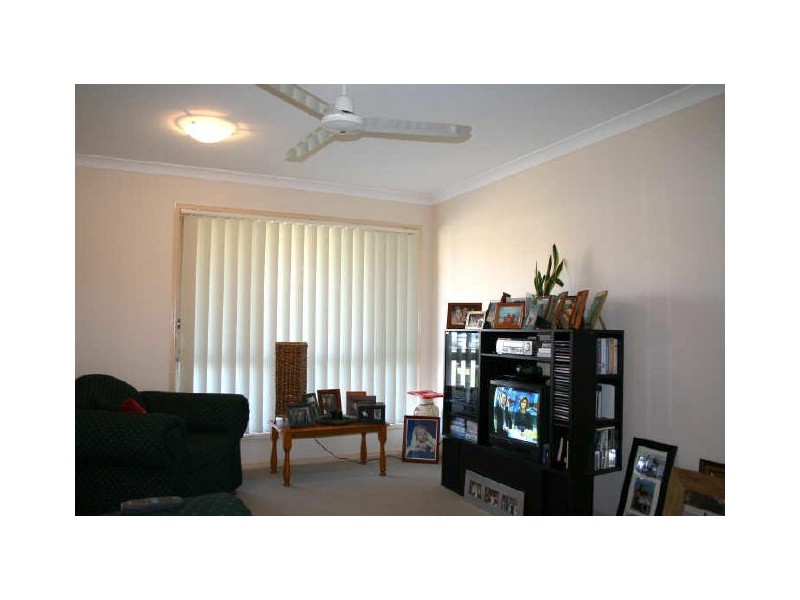 3 Anchor Place, Redland Bay QLD 4165