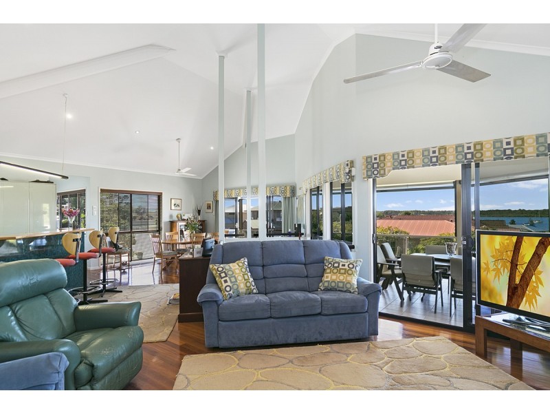 14 Lookout Court, Victoria Point QLD 4165