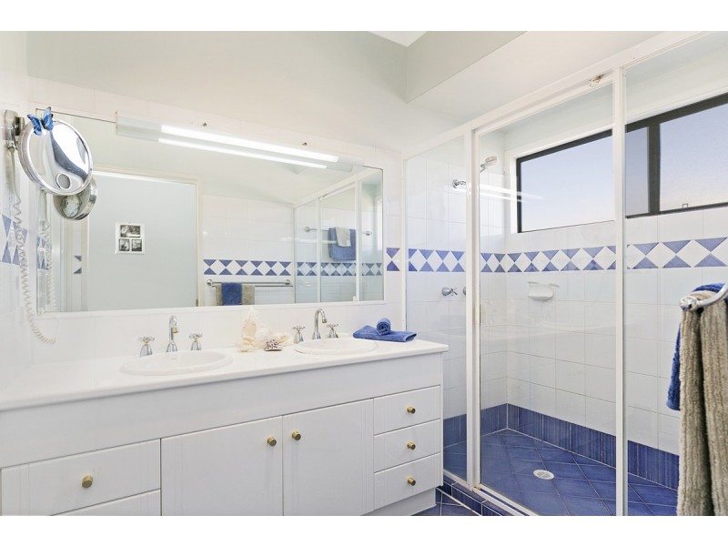 14 Lookout Court, Victoria Point QLD 4165