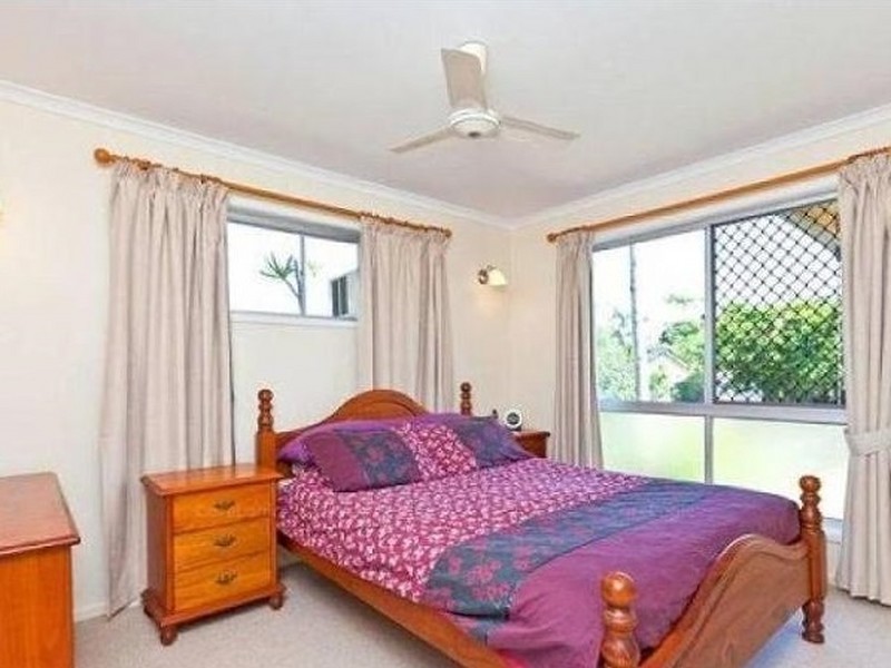24 Abbotsleigh St, Thornlands QLD 4164