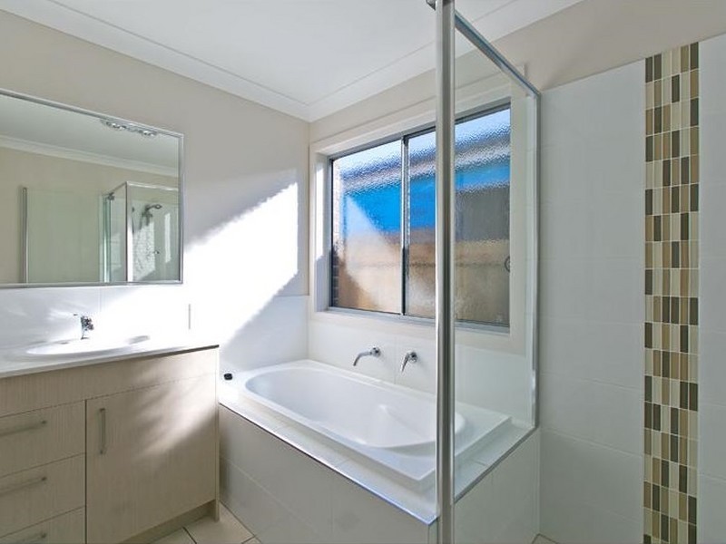 26 Langdon St, Cleveland QLD 4163