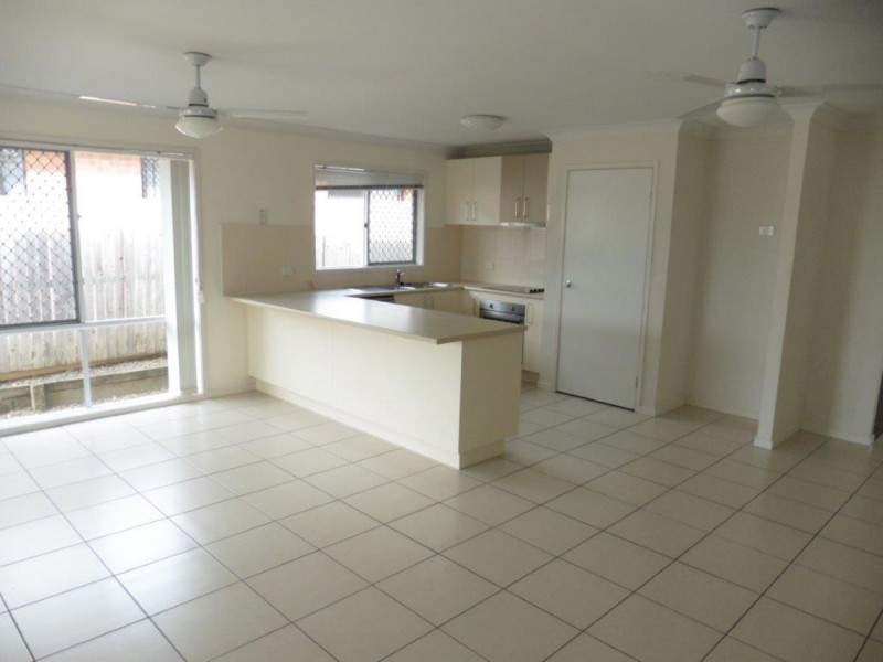 7 Camphor Court, Victoria Point QLD 4165