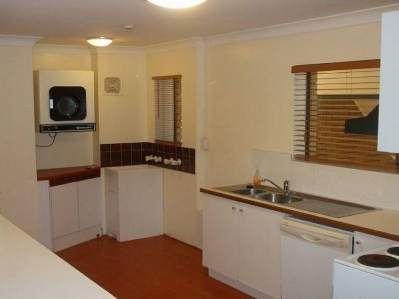 22/11 Wharf Street, Cleveland QLD 4163