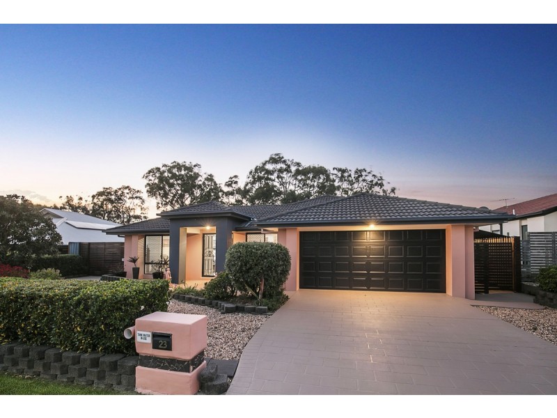 23 Creekwood Street, Victoria Point QLD 4165