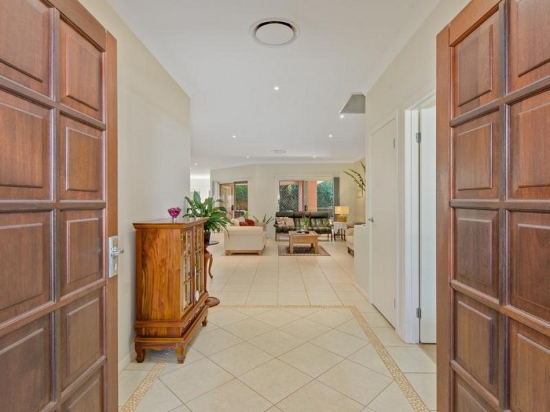 7 Attenborough Circuit, Redland Bay QLD 4165