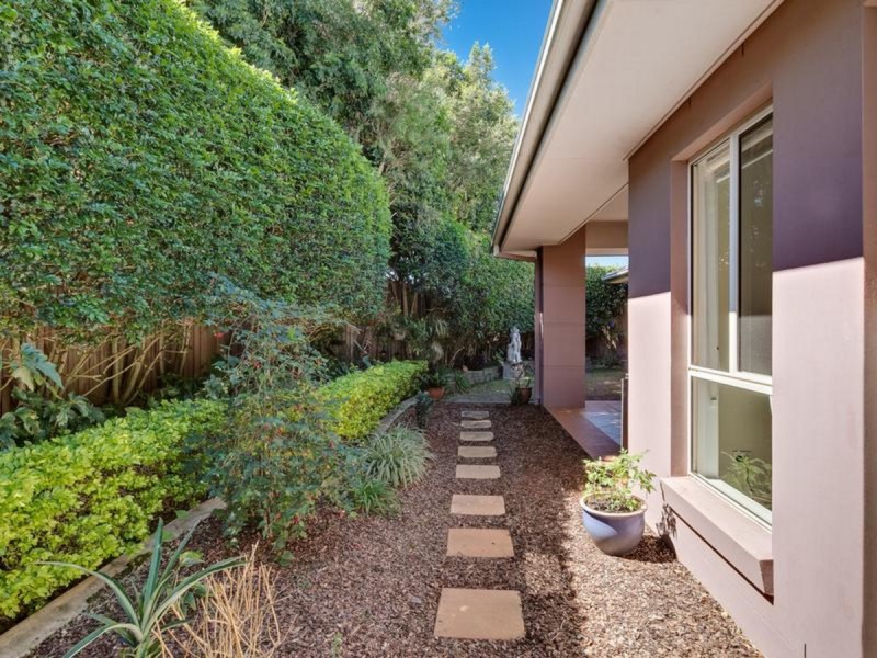 7 Attenborough Circuit, Redland Bay QLD 4165