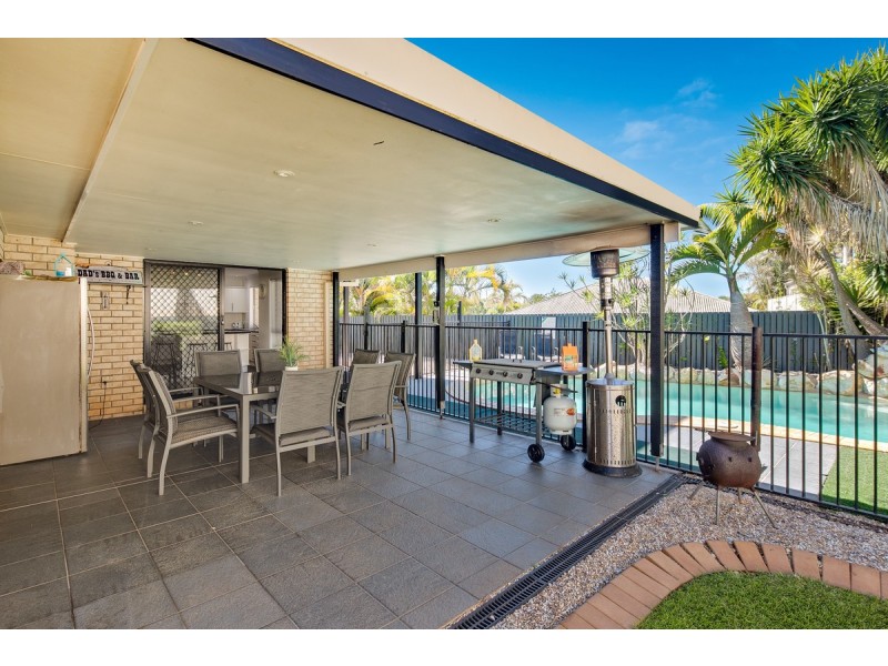 10 Roger Court, Redland Bay QLD 4165