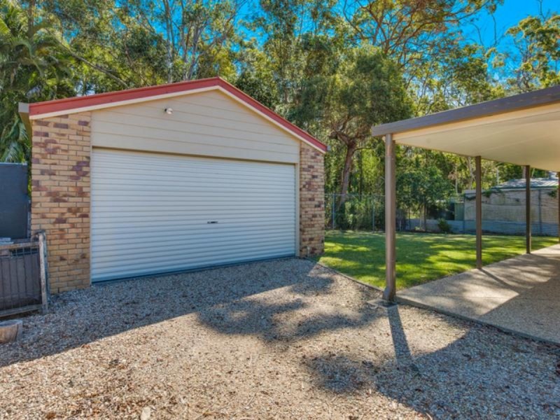135 Main Street, Redland Bay QLD 4165