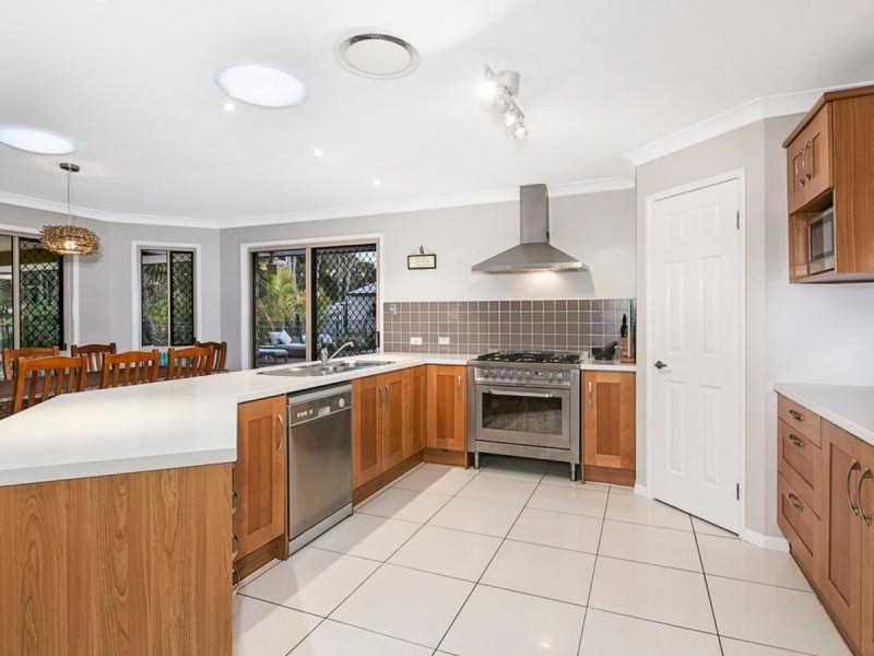 14 Hanlin Place, Victoria Point QLD 4165