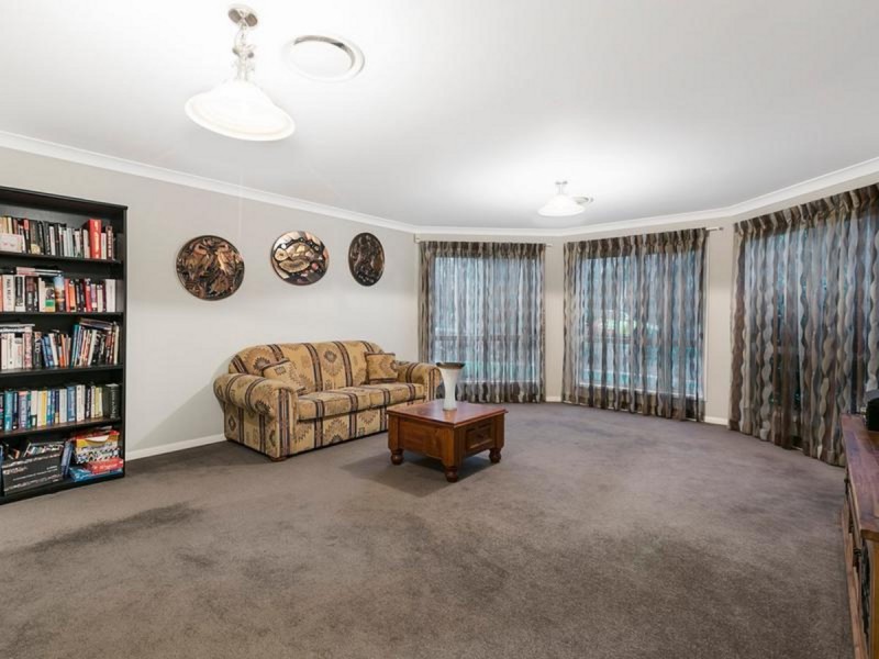 14 Hanlin Place, Victoria Point QLD 4165