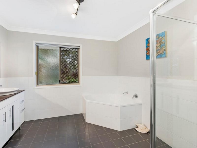 14 Hanlin Place, Victoria Point QLD 4165