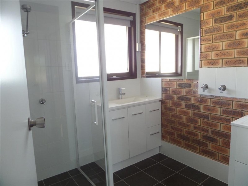 2/95 Wynyard Street, Cleveland QLD 4163