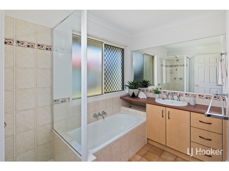 10 Amelia Place, Cleveland QLD 4163