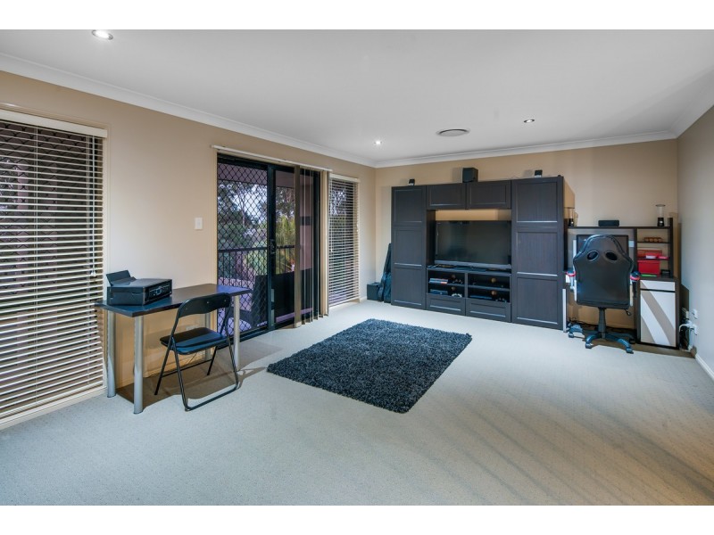 24 Whitby Place, Thornlands QLD 4164