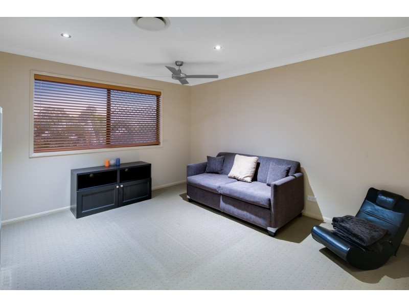 24 Whitby Place, Thornlands QLD 4164
