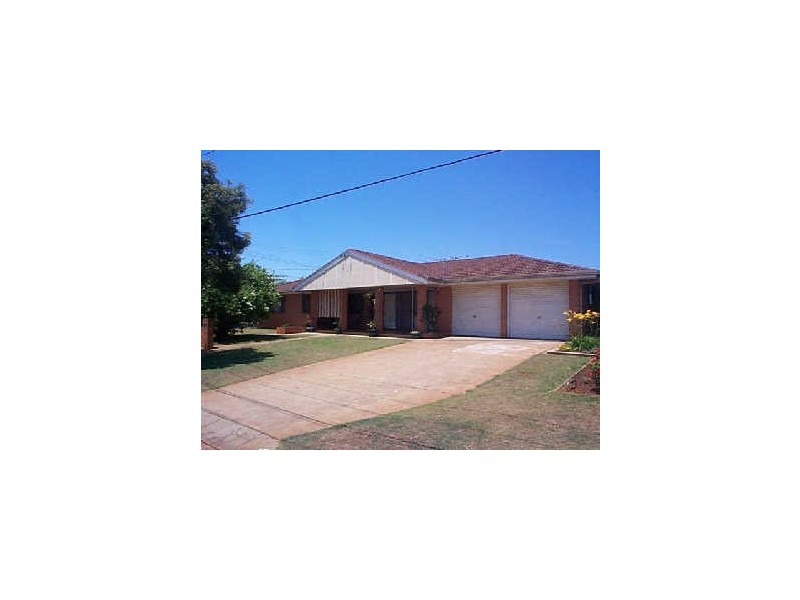 11 John Street, Cleveland QLD 4163