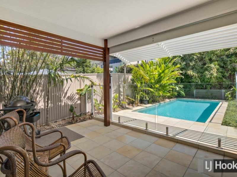 8 Cleveland Terrace, Ormiston QLD 4160