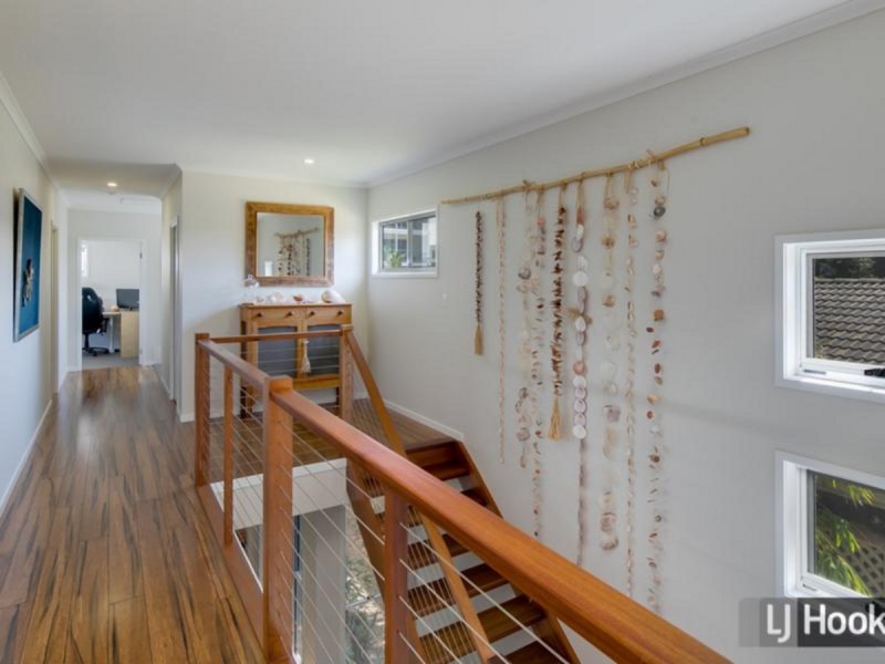 8 Cleveland Terrace, Ormiston QLD 4160