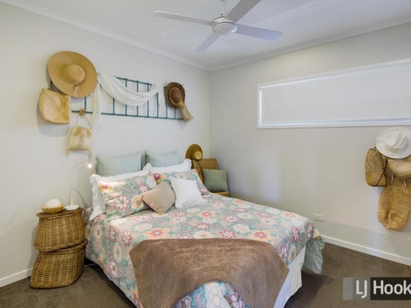 8 Cleveland Terrace, Ormiston QLD 4160