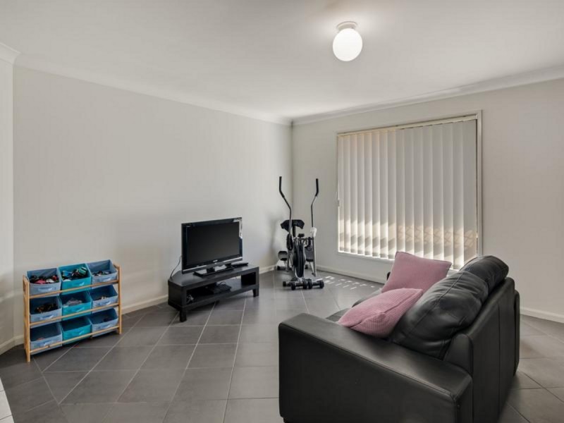 23 Glenbrook Avenue, Victoria Point QLD 4165