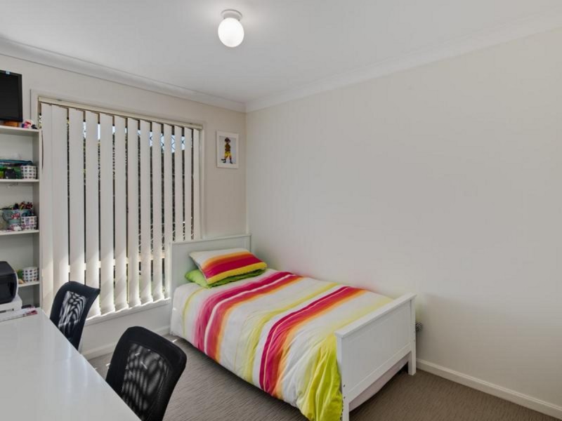 23 Glenbrook Avenue, Victoria Point QLD 4165