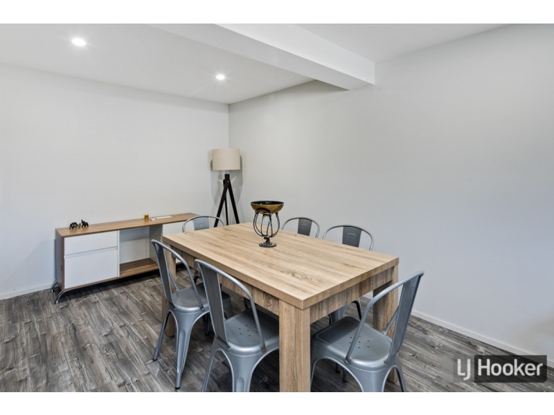 6 Moku Crescent, Birkdale QLD 4159