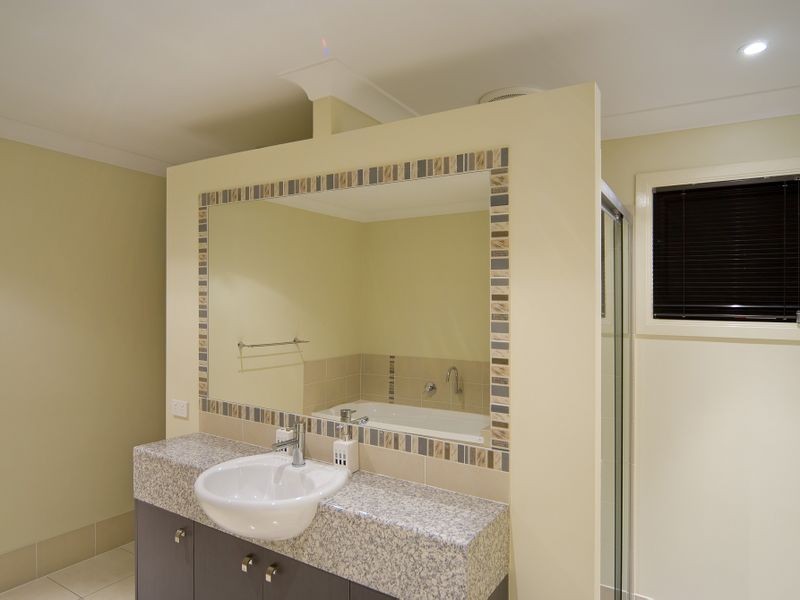 24 Waterville Drive, Thornlands QLD 4164