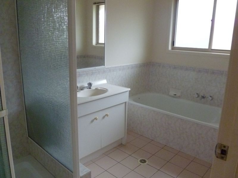 19 Folkestone Court, Wellington Point QLD 4160