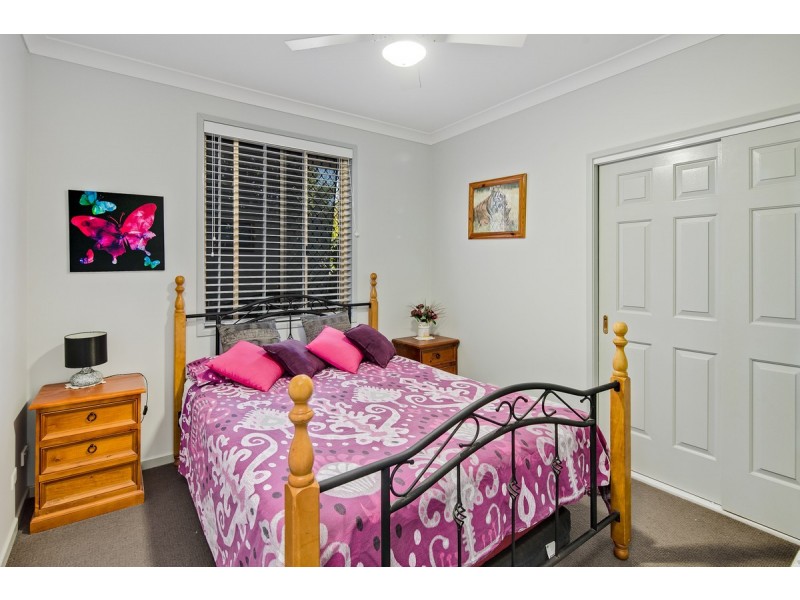 2 Applecross Close, Victoria Point QLD 4165